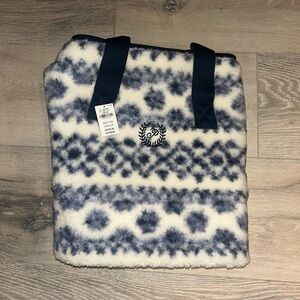 PINK Victoria's Secret Blue and White Fleece Tote
